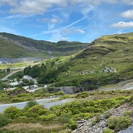فندق Llechwedd Glamping بلايناو-فيستينيوج المظهر الخارجي الصورة