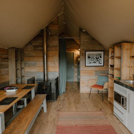 فندق Llechwedd Glamping بلايناو-فيستينيوج المظهر الخارجي الصورة