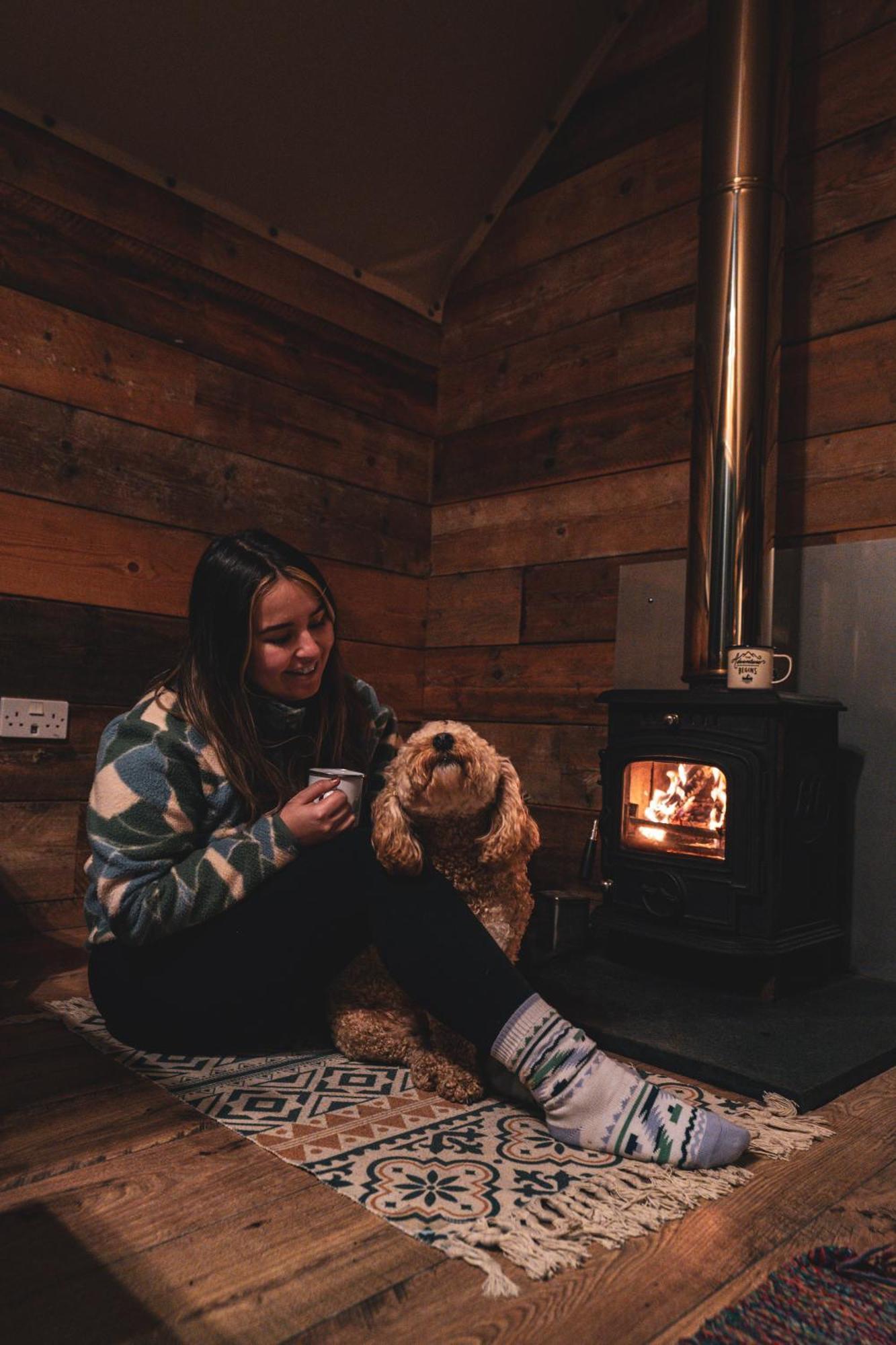 فندق Llechwedd Glamping بلايناو-فيستينيوج المظهر الخارجي الصورة
