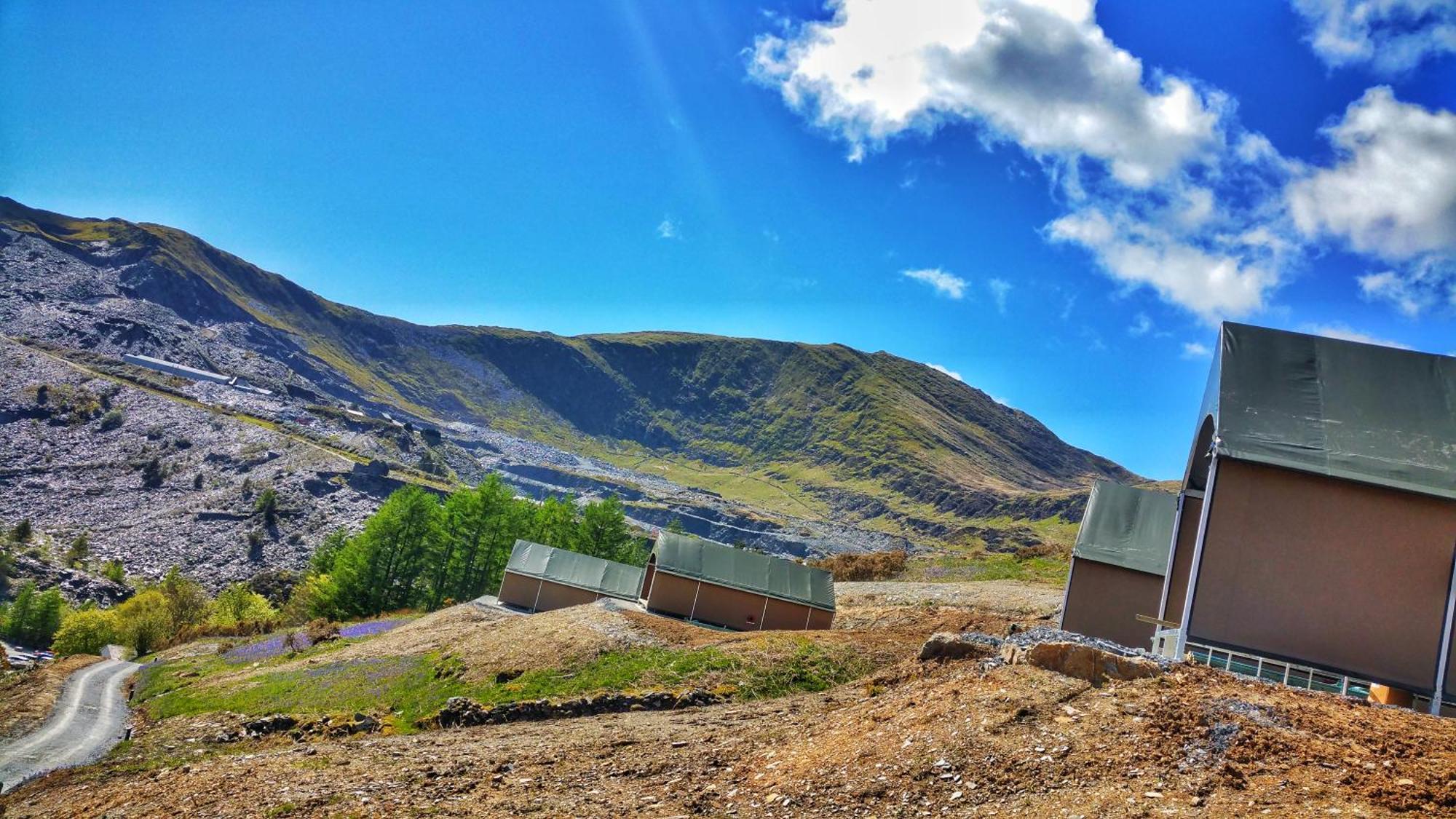 فندق Llechwedd Glamping بلايناو-فيستينيوج المظهر الخارجي الصورة